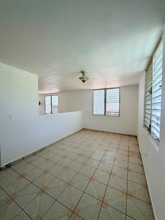 #131, Calle Harrison Base Ramey, Aguadilla - 9
