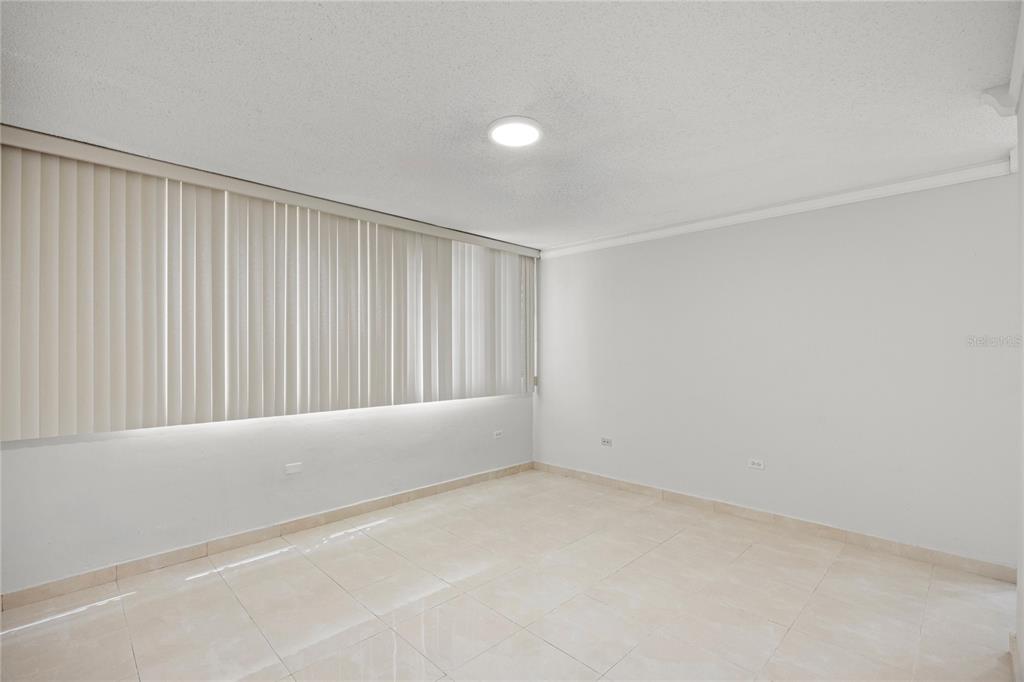 7B1, 7-b-1, Chalets Del Parque, Guaynabo - 12