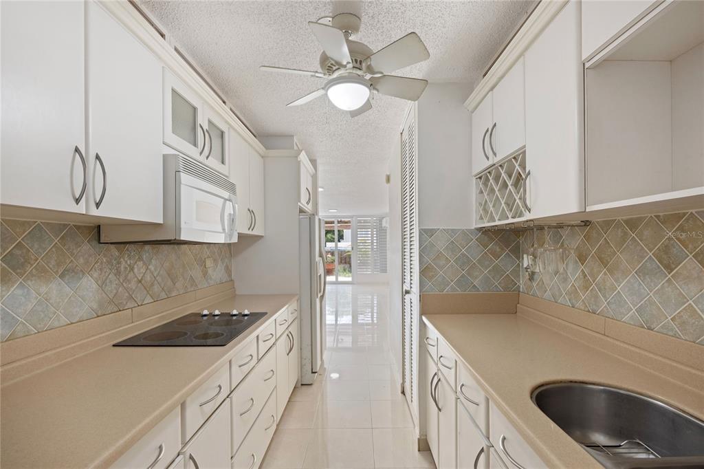 7B1, 7-b-1, Chalets Del Parque, Guaynabo - 8