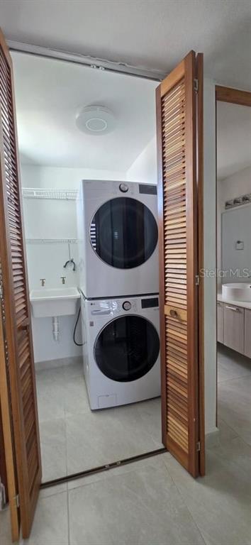 6, E, Paisaje, Caguas - 10