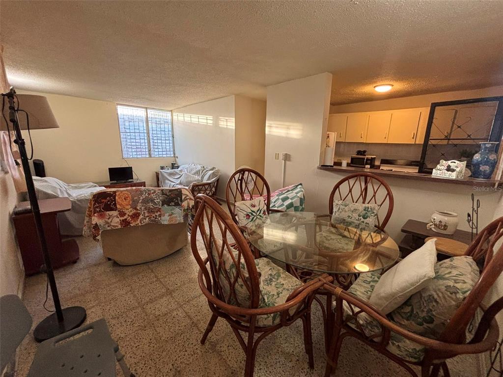 689 Cancer St, Venus Gardens, San Juan - 6