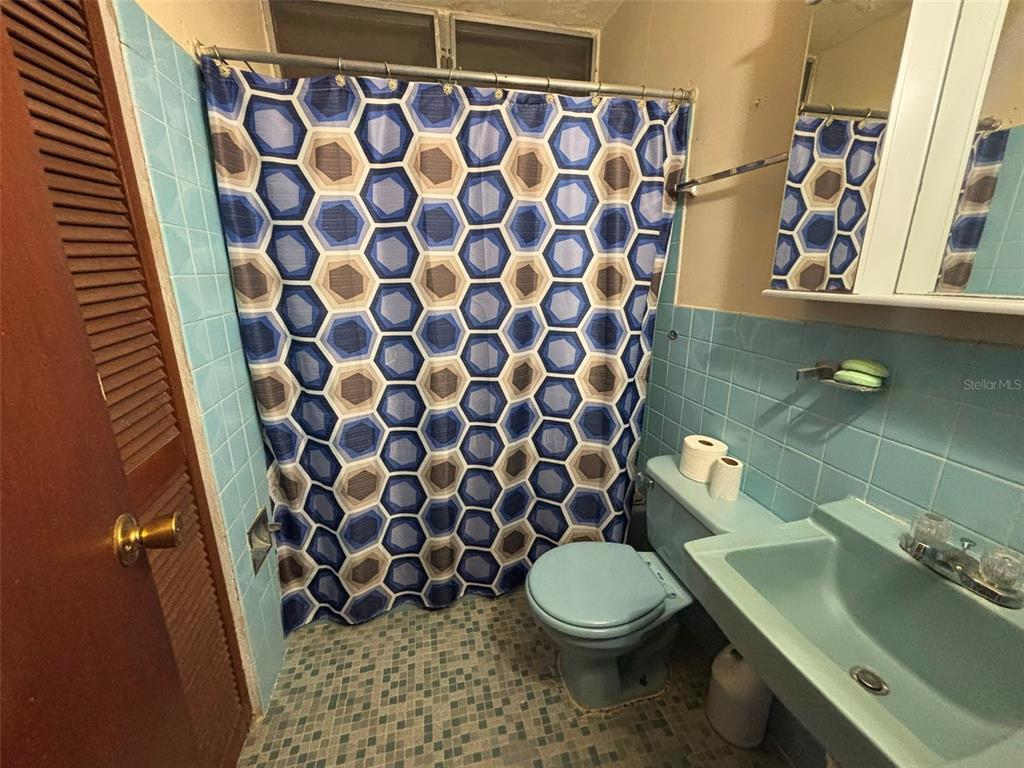 689 Cancer St, Venus Gardens, San Juan - 9
