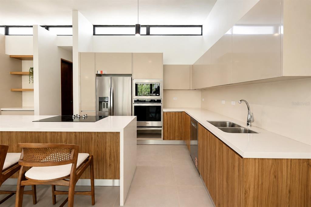 Apatita, Monteazul, Guaynabo - 12