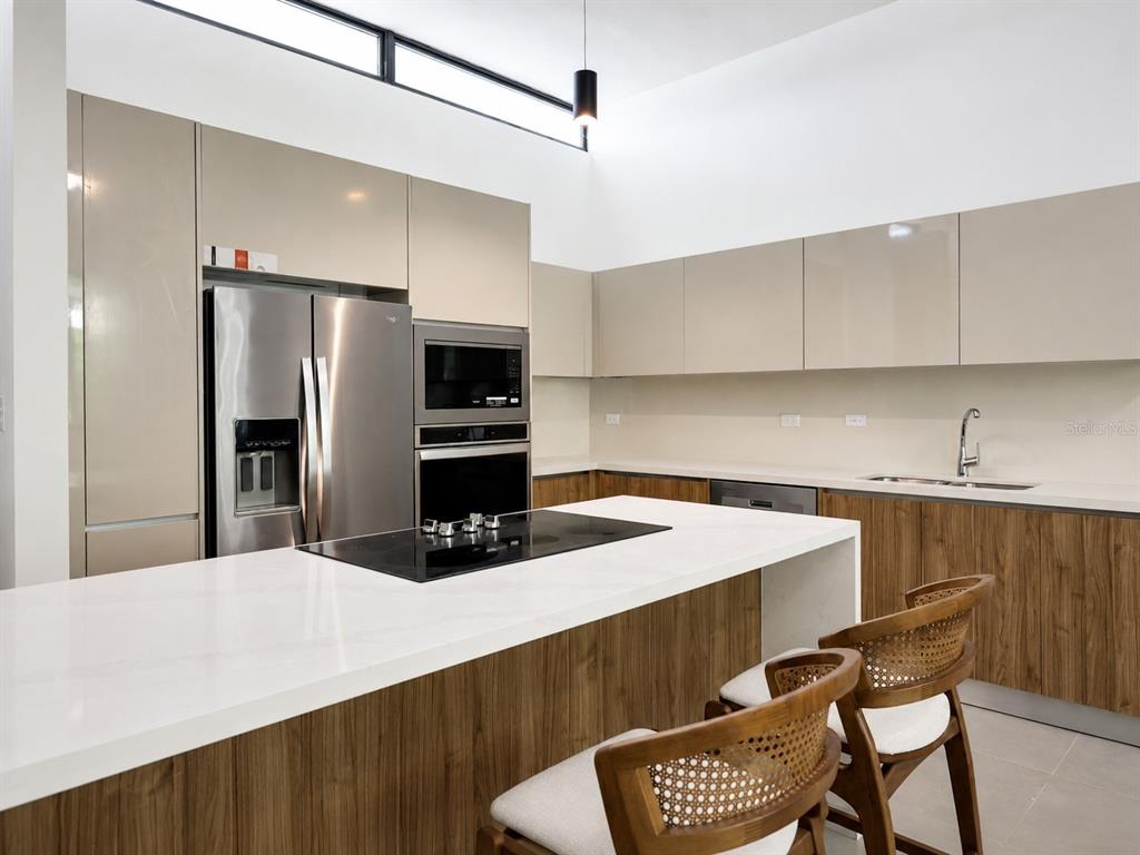 Apatita, Monteazul, Guaynabo - 13