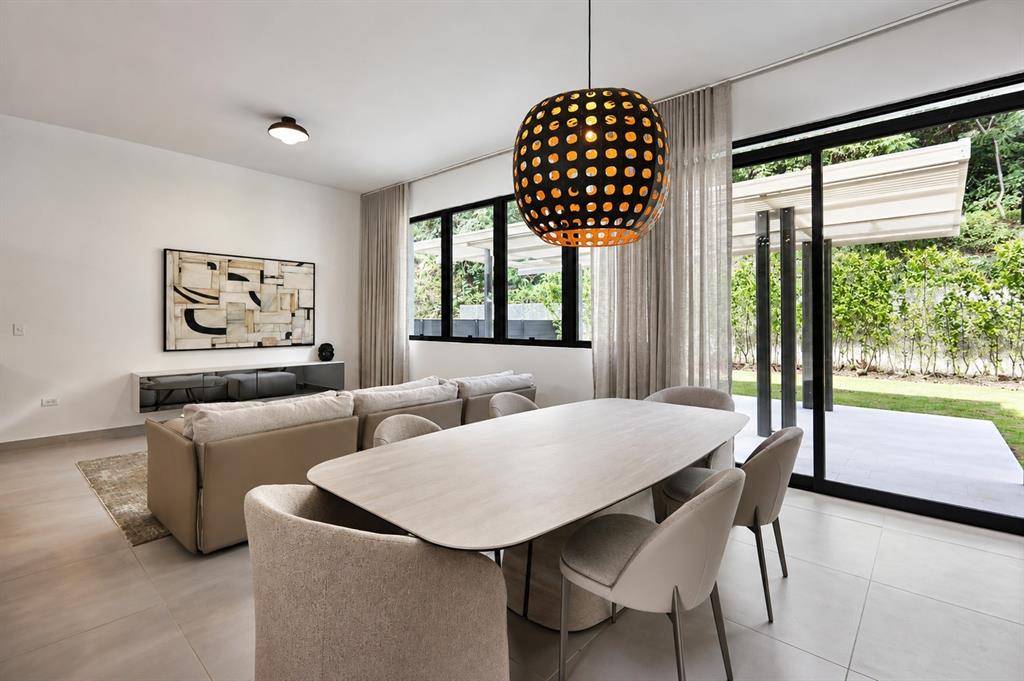 Apatita, Monteazul, Guaynabo - 8