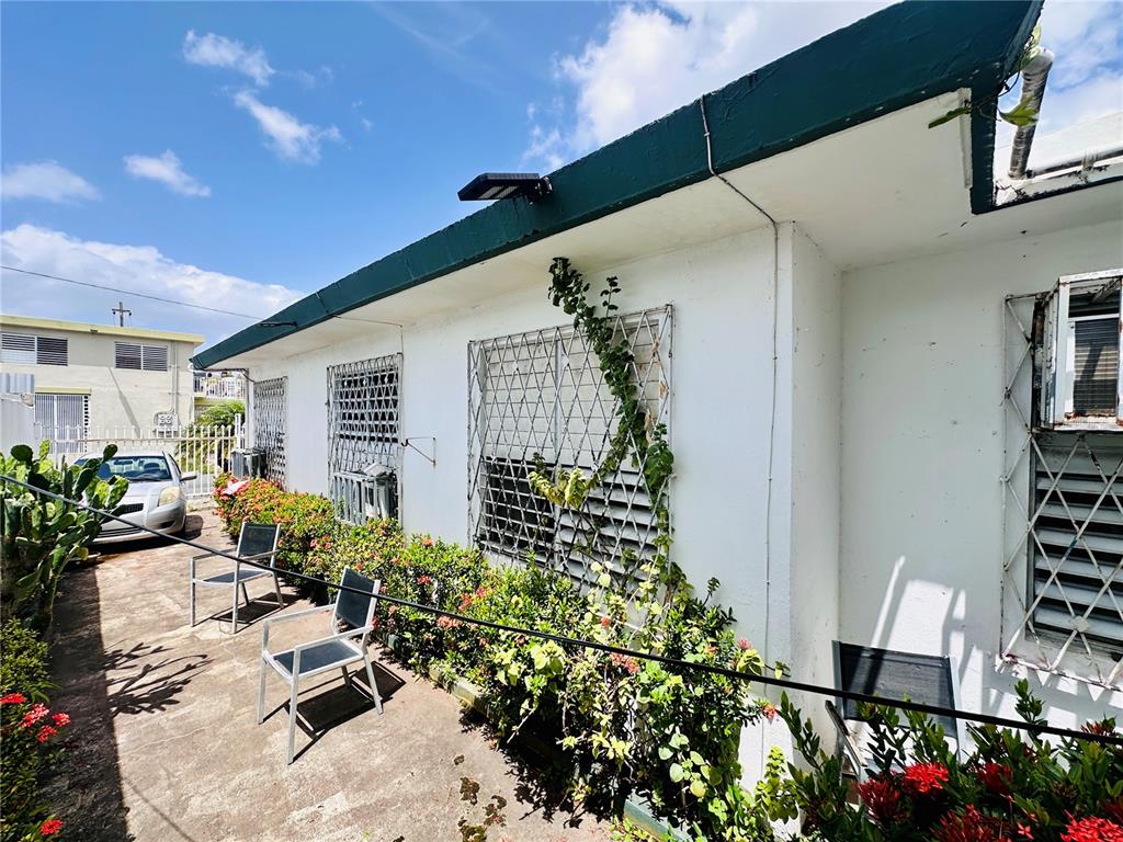 Calle 27 So, Urb. Las Lomas 869, San Juan - 28