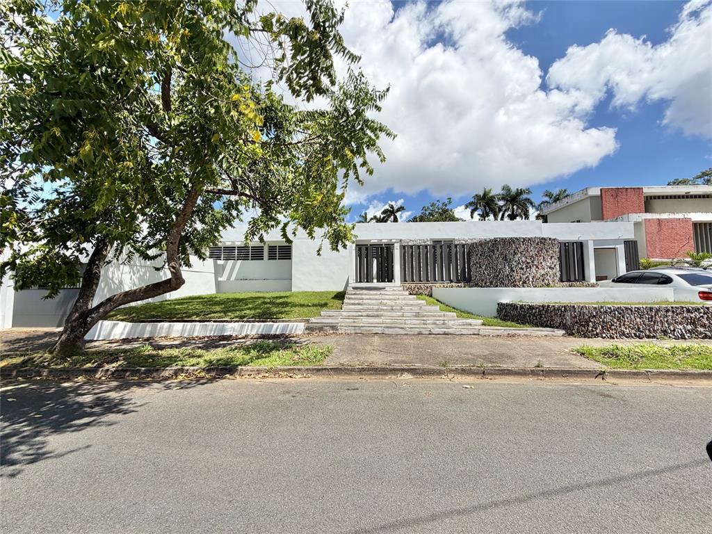 1709, Calle Lilas, San Juan - 1
