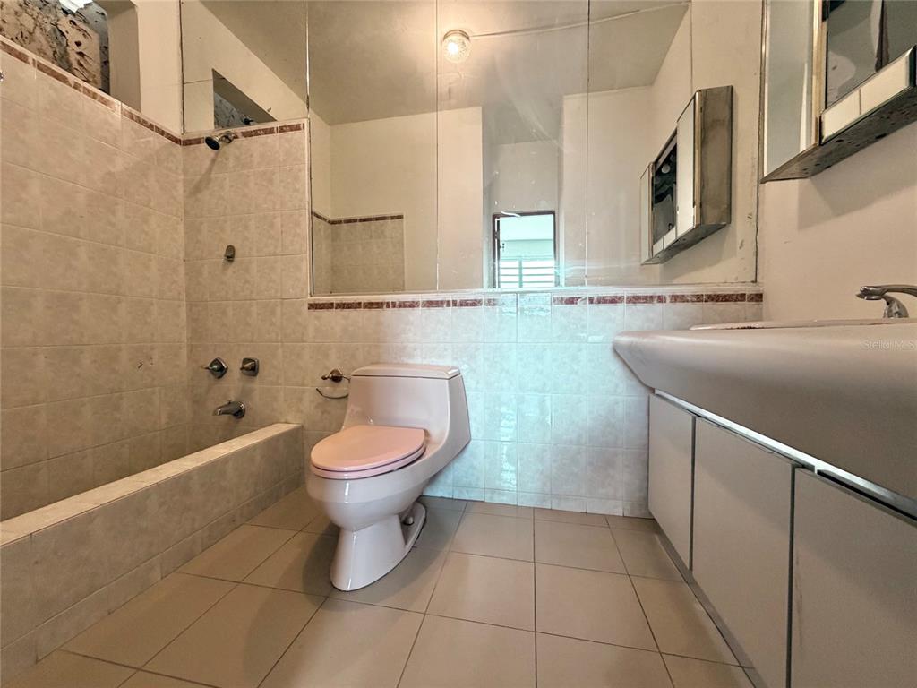 1709, Calle Lilas, San Juan - 46