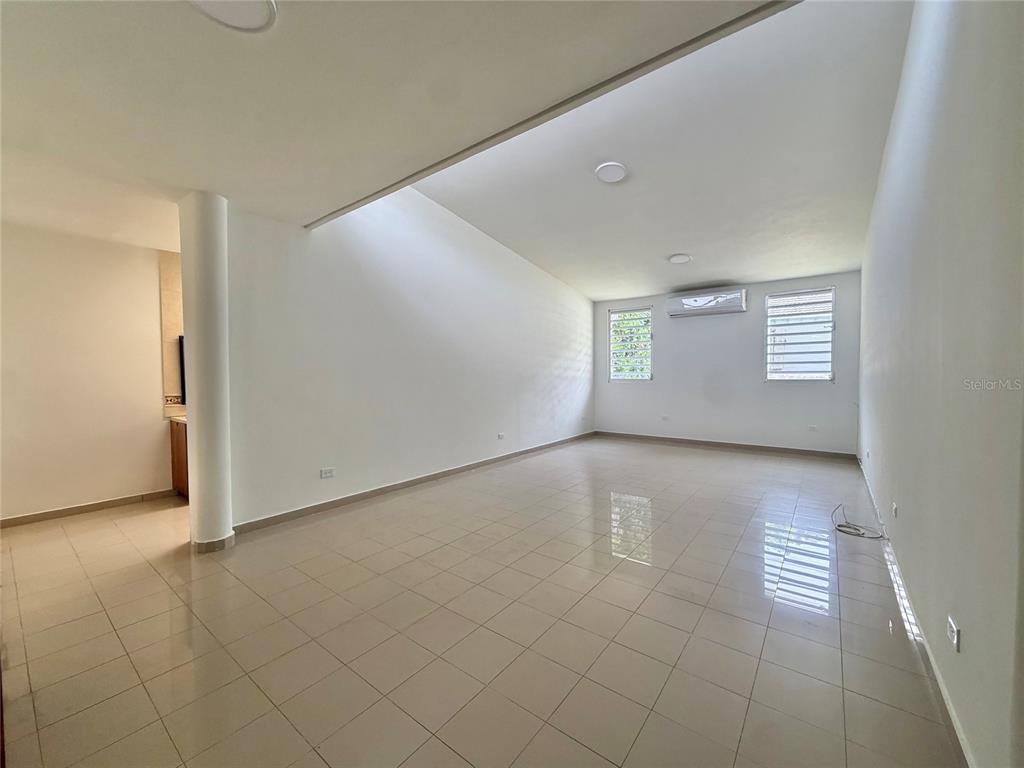 1709, Calle Lilas, San Juan - 48