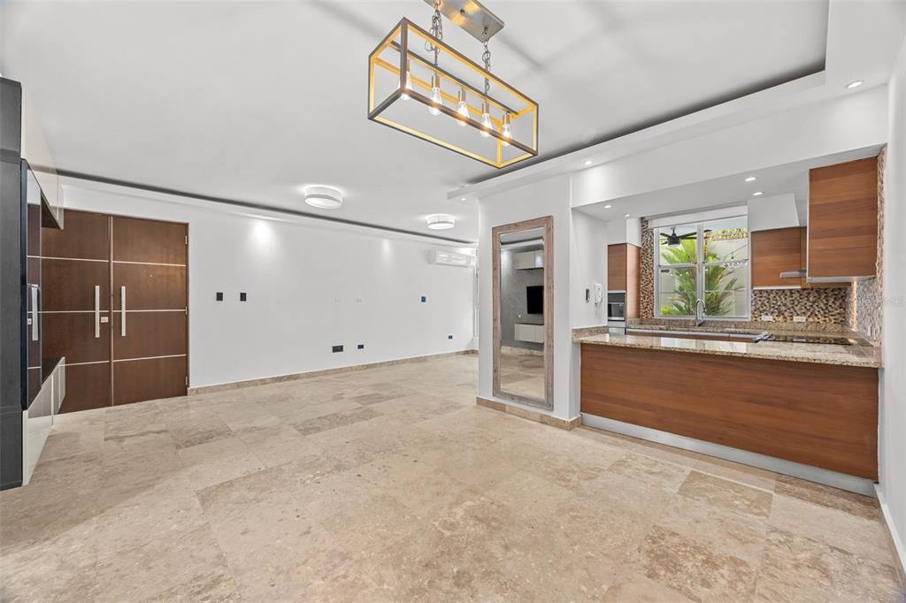 270, Ave. San Ignacio, Guaynabo - 14