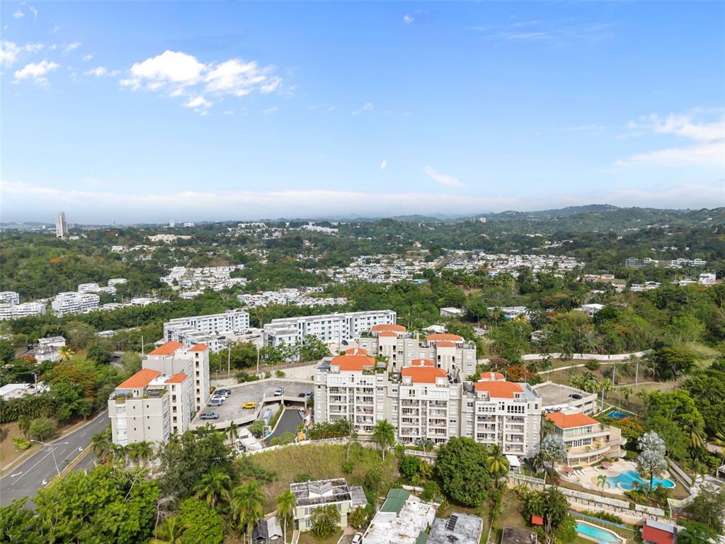 270, Ave. San Ignacio, Guaynabo - 35