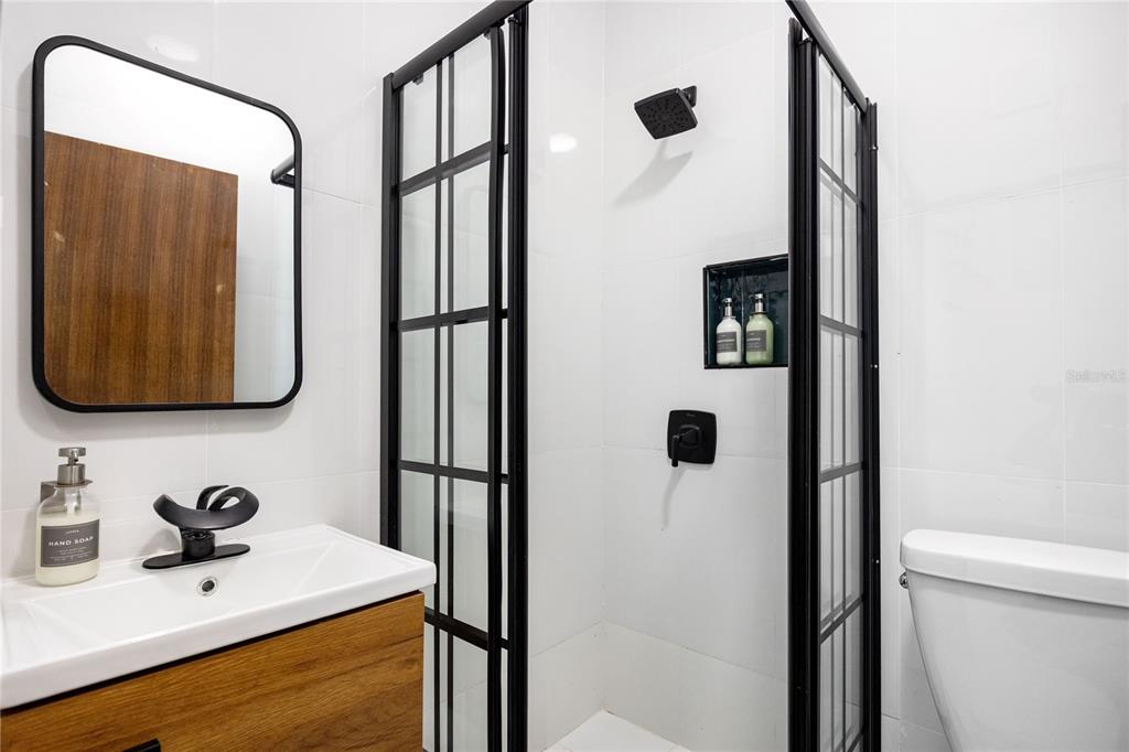 608, Ernesto Cerra, San Juan - 23