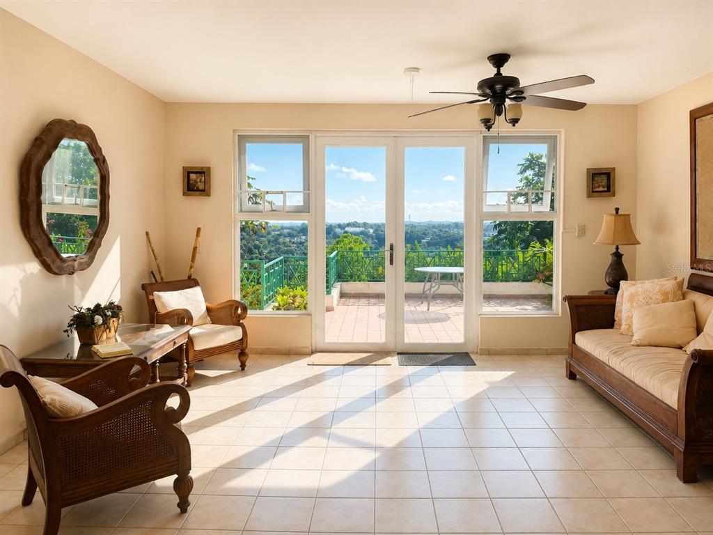 10, Camino Pepe Burgos, Guaynabo - 2