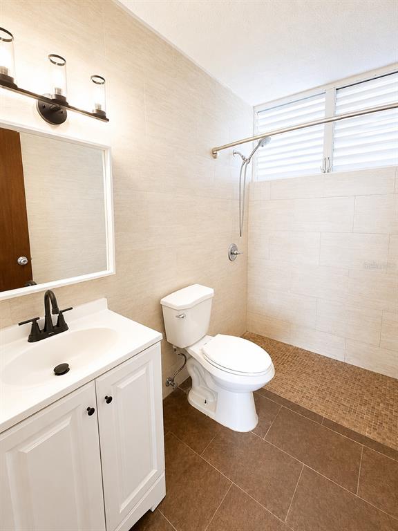 11C, Miramar Tower, 721 Hernandez St, San Juan - 16