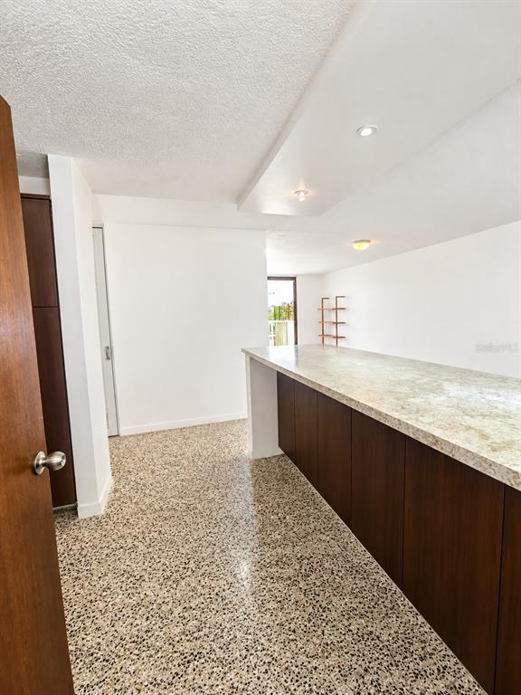 11C, Miramar Tower, 721 Hernandez St, San Juan - 2