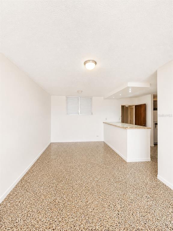 11C, Miramar Tower, 721 Hernandez St, San Juan - 5