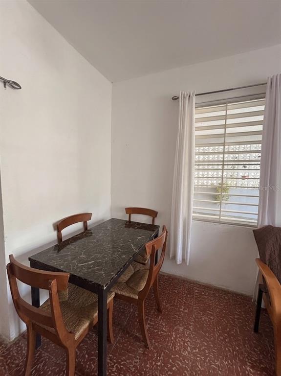 11, Calle 11 #69 Lote 363, Com. Victor Rojas, Arecibo - 8