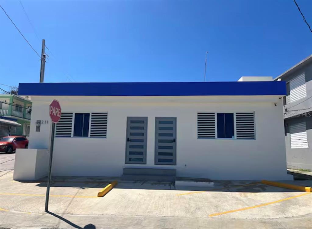 Isabela Map Located 2, 211, Emilio Gonzalez, Isabela - Oficina en Venta | Findit